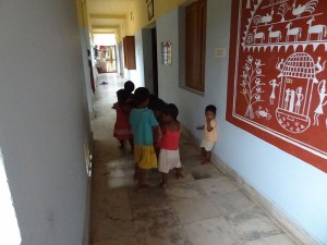 Construcción de un edificio para alojar a niños huérfanos 