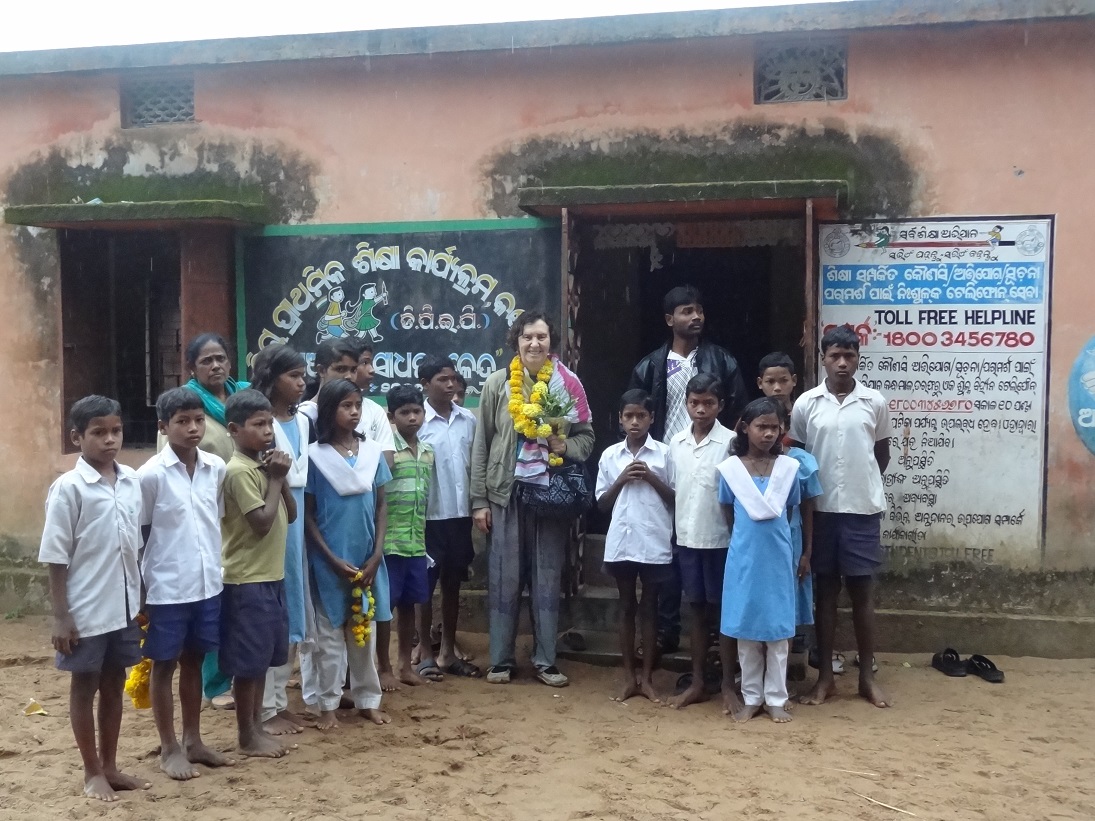 TEA Ediciones premia nuestro proyecto de escuelas de refuerzo educativo en Odisha